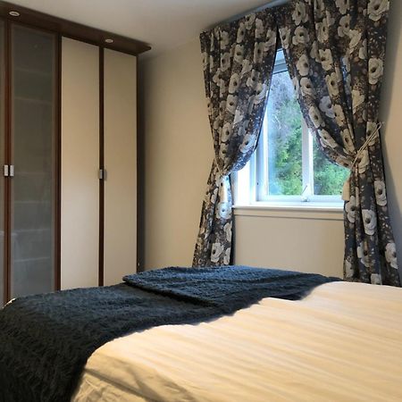 Landvetter Airport B&B And Parking Harryda Экстерьер фото